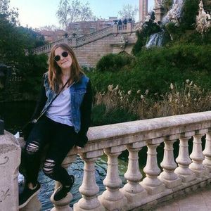 Meet your Posher, Daniela